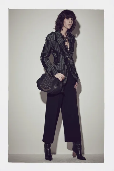 Look 11
